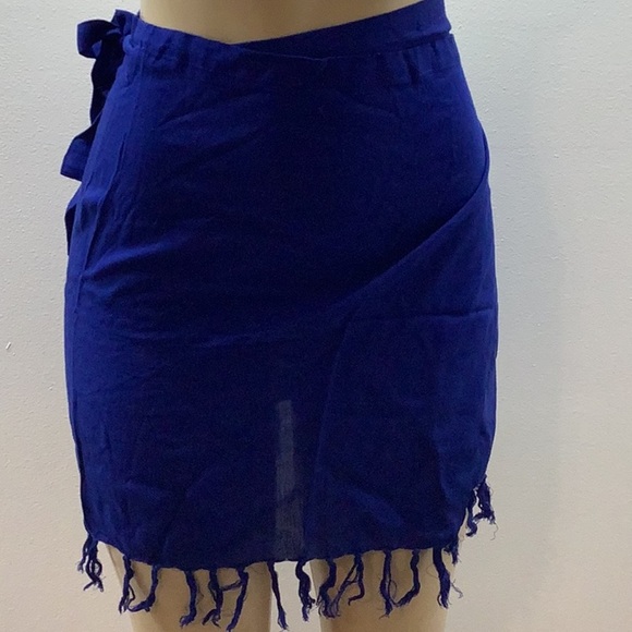 Zuliana Size Small Blue 100% Rayon Sarong with Fringes. Made in USA. - Picture 1 of 4